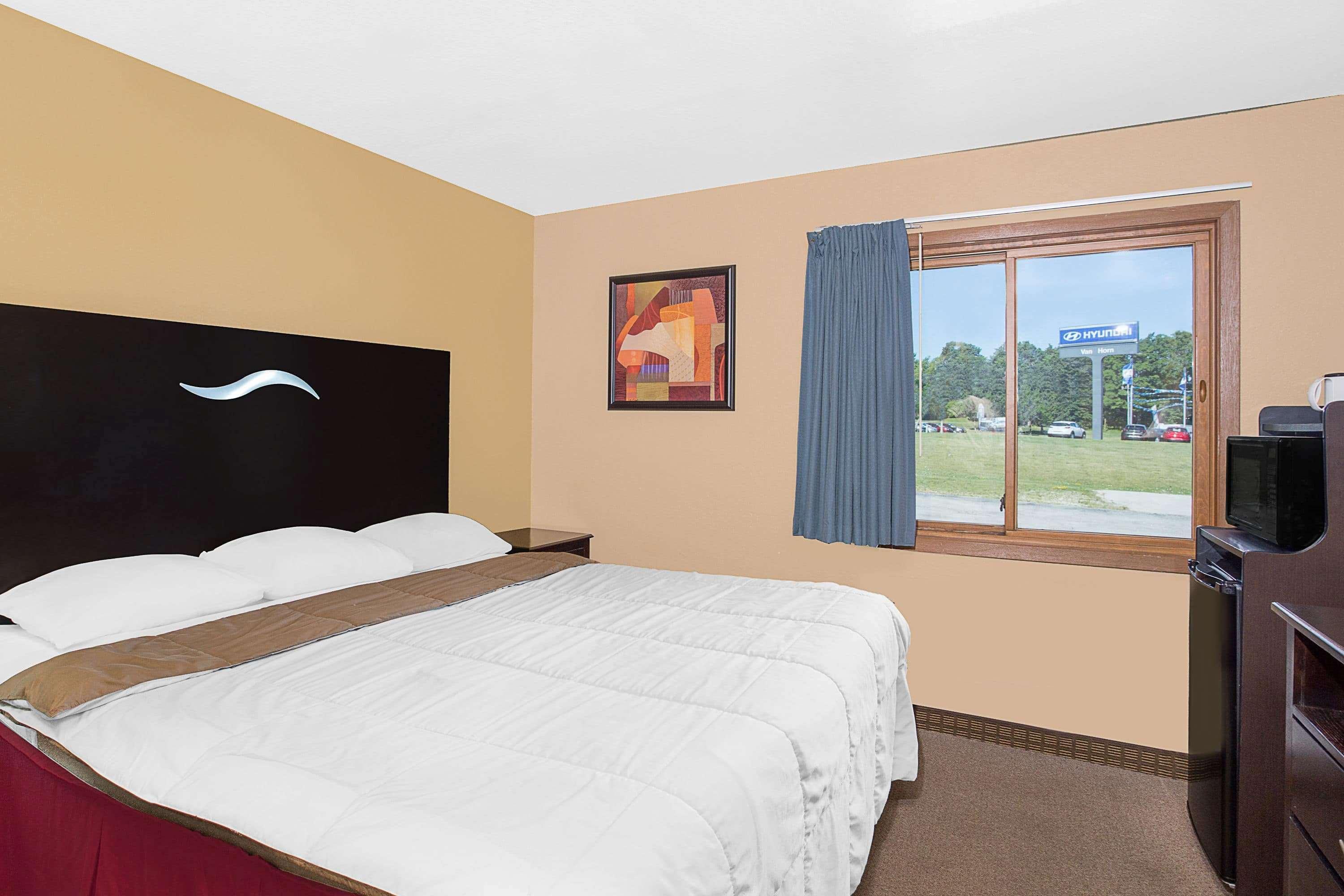 Super 8 By Wyndham Sheboygan Wi Motel Exterior foto